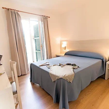 Cala Blanca Apartments